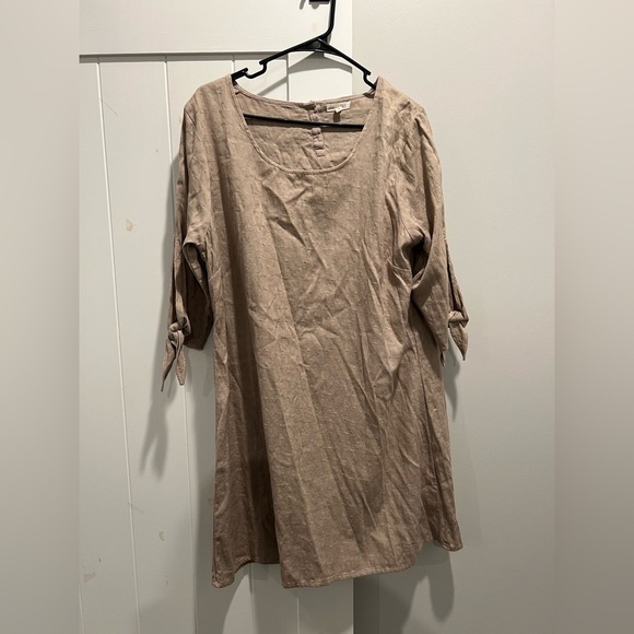 Garnet Hill Dresses & Skirts - Garnet Hill Khaki Textured Tie Sleeve Dress Size 16